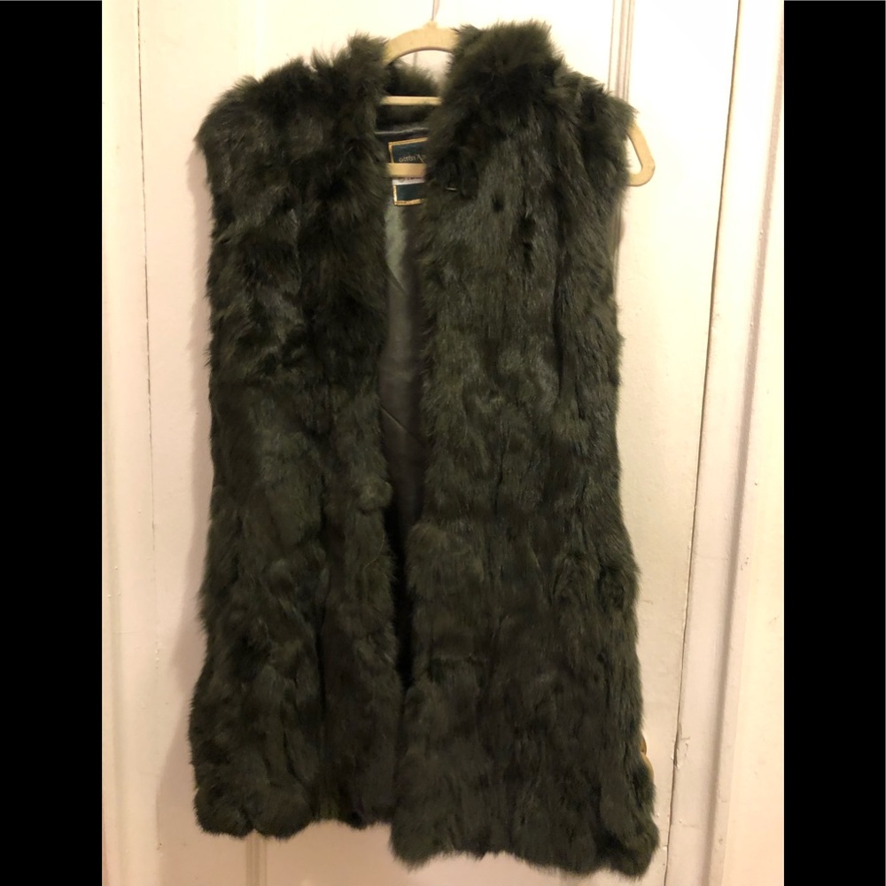 Long Fur Vest w Hood
